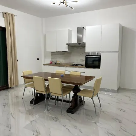 Endless Summer Apartment