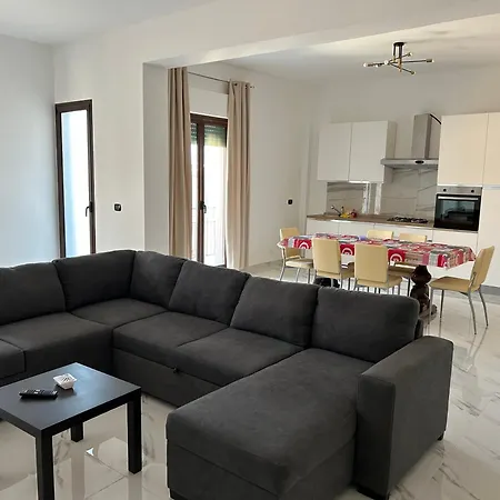 Apartment Endless Summer